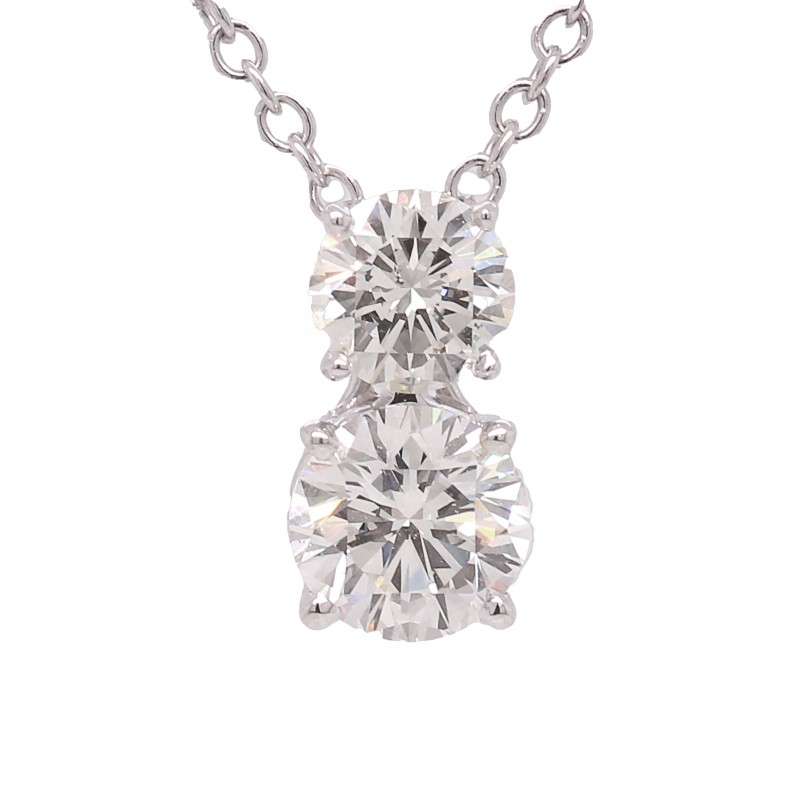 18k White Gold Diamond Pendant Necklace