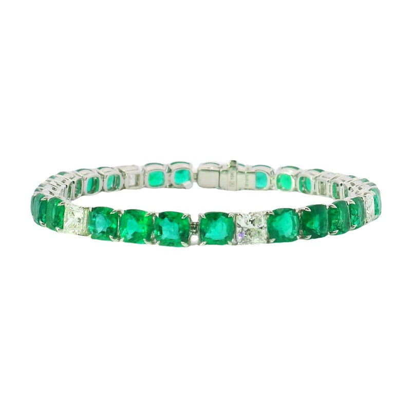 18k White Gold Cushion Cut Emerald & Diamond Bracelet